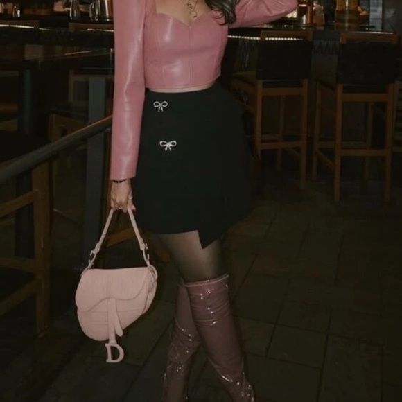 Black Bow Rhinestone Asymmetrical Skirt with Faux Pocket - Picture 2 of 8